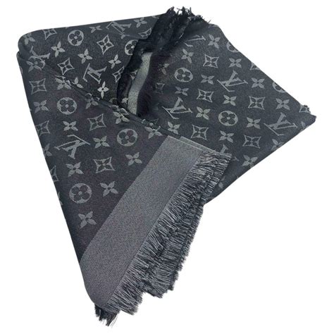 grey louis vuitton scarf and hat|louis vuitton bandana scarf.